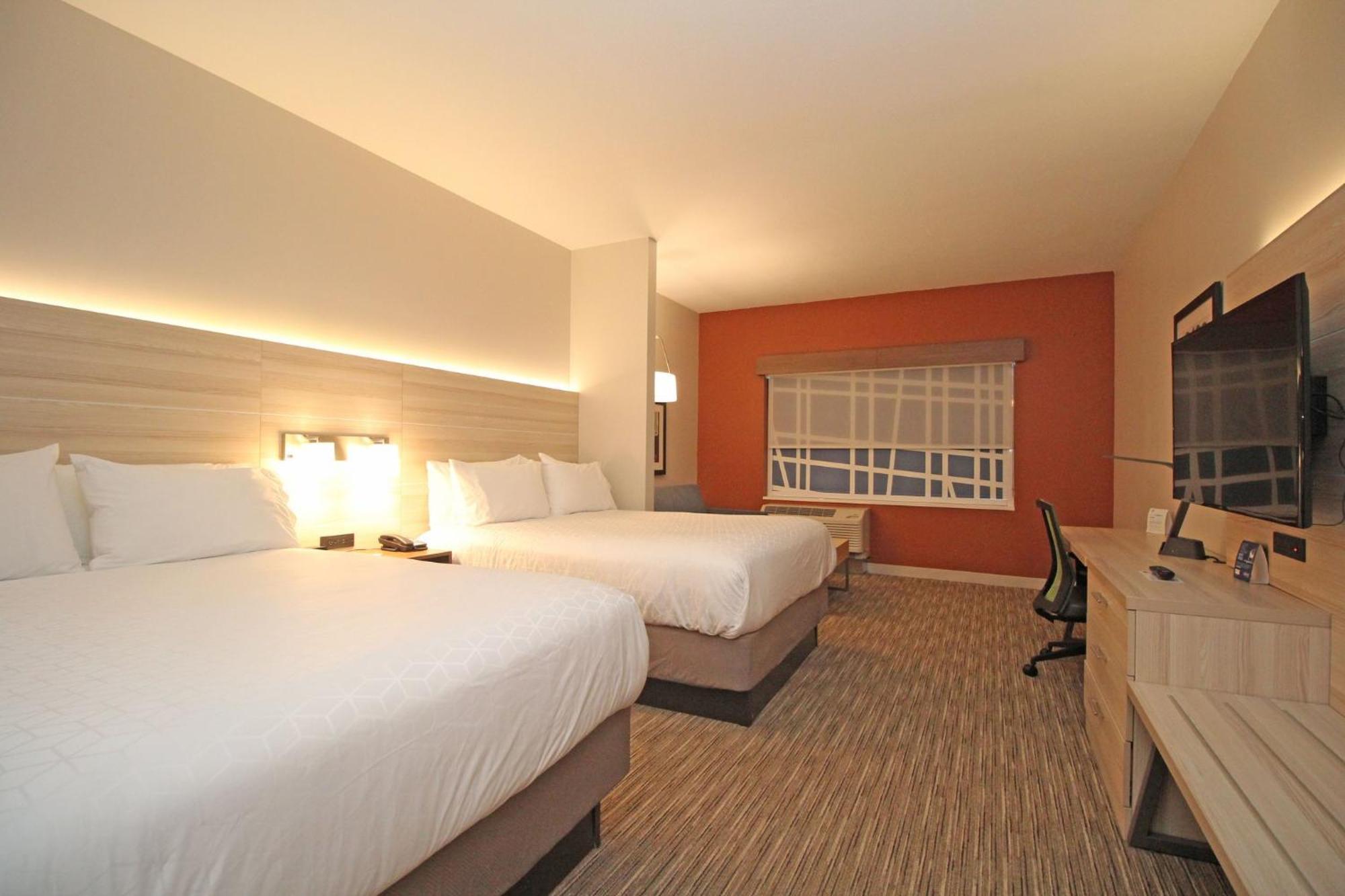 Holiday Inn Express & Suites Ocala By Ihg Esterno foto